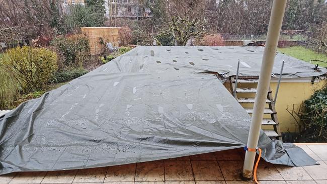 Spanplatten sind weg. Danke an Linus und Alex. Jet